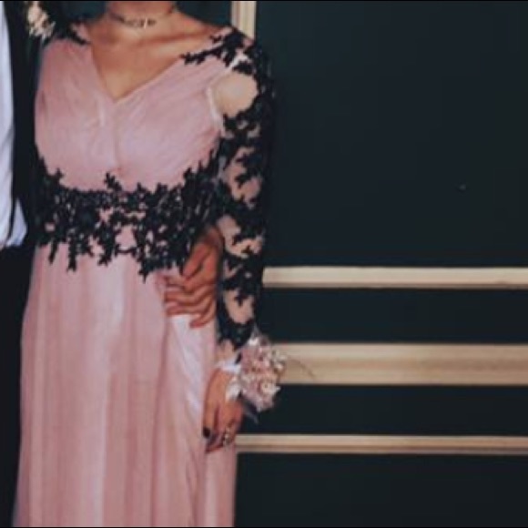 Prom Dress - Picture 1 of 4